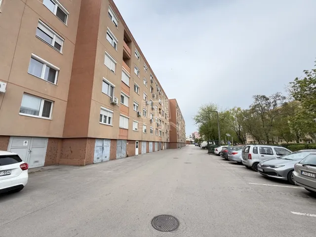 Kiadó lakás Székesfehérvár, Prohászka 53 nm