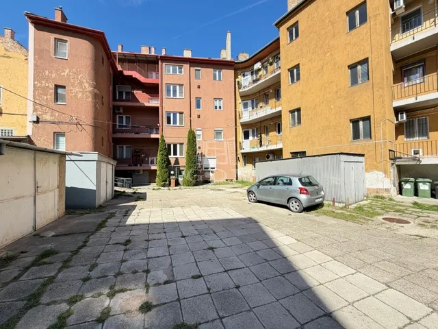 Eladó lakás Székesfehérvár 64 nm