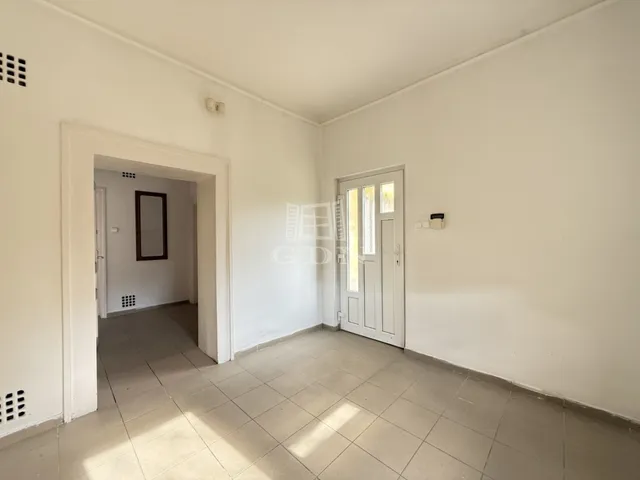 Kiadó ház Székesfehérvár, Öreghegy 85 nm