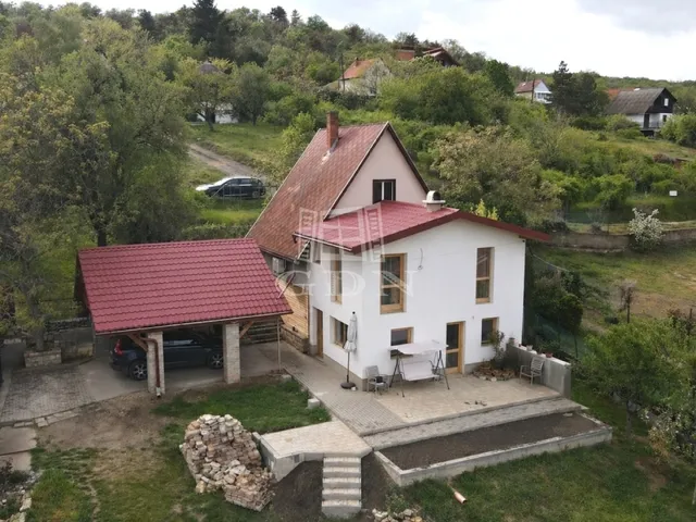 Eladó ház Pákozd 150 nm