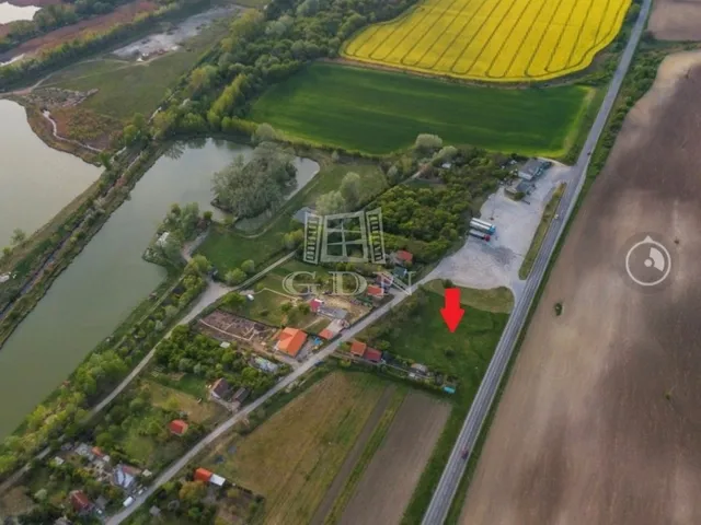 Eladó telek Sárkeresztes 949 nm