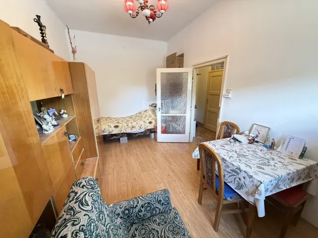 Eladó lakás Székesfehérvár, Köfém lakótelep 28 nm