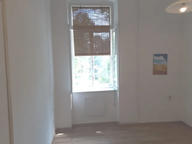 Kiadó kereskedelmi és ipari ingatlan Székesfehérvár 14 nm