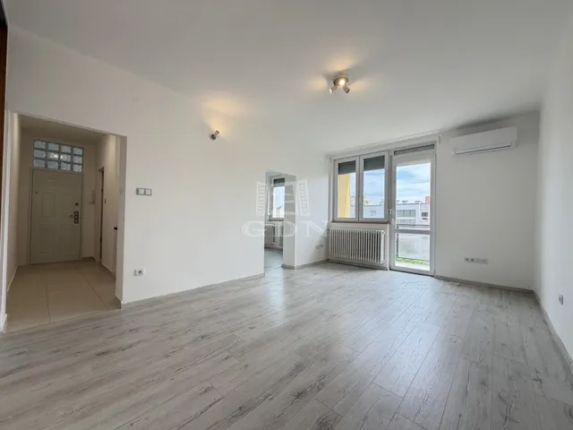Kiadó lakás Székesfehérvár 43 nm