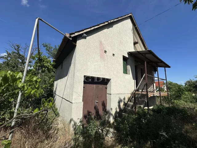 Eladó nyaraló Polgárdi 30 nm