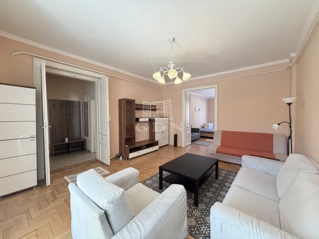 Kiadó lakás Székesfehérvár, Belváros 80 nm