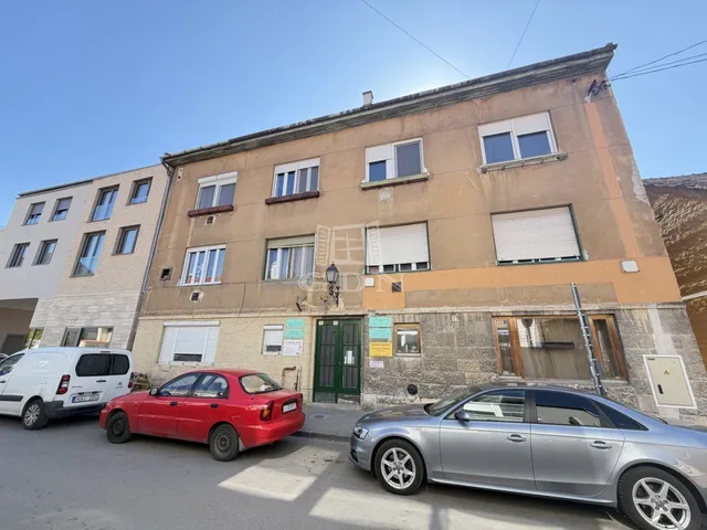 Kiadó lakás Székesfehérvár, Belváros 80 nm