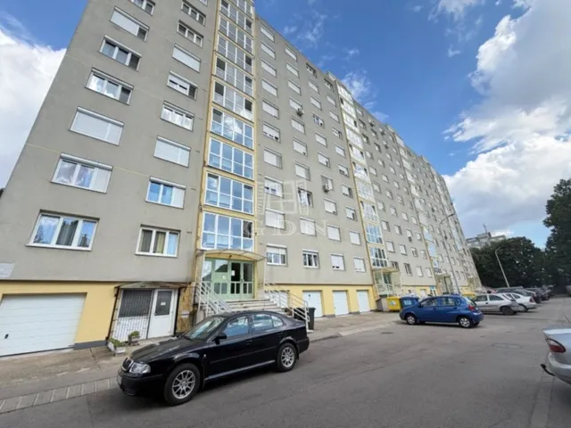 Eladó lakás Székesfehérvár, Belváros 36 nm