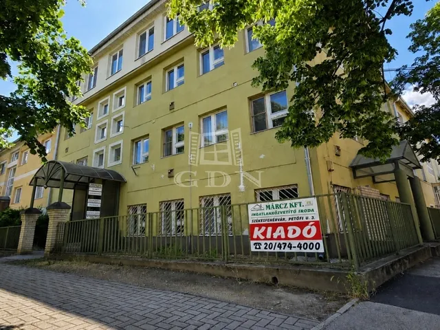 Kiadó kereskedelmi és ipari ingatlan Székesfehérvár, Víziváros 14 nm