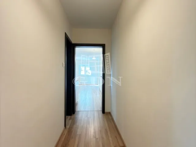 Kiadó lakás Székesfehérvár, Belváros 51 nm