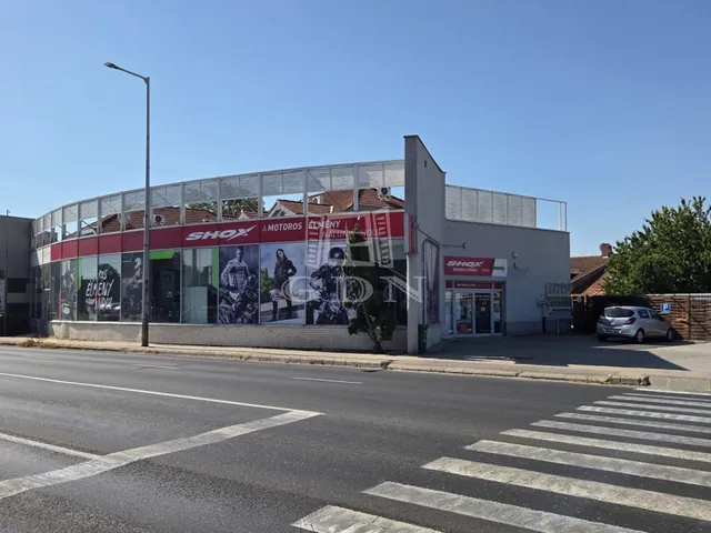Kiadó kereskedelmi és ipari ingatlan Székesfehérvár, Öreghegy 276 nm
