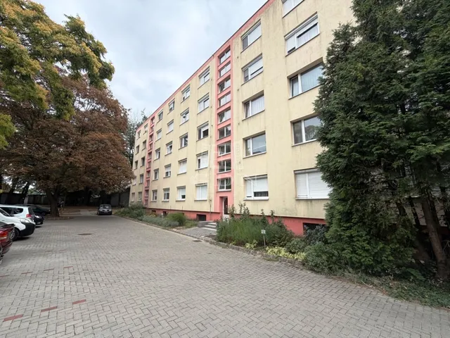 Eladó lakás Székesfehérvár, Köfém lakótelep 47 nm