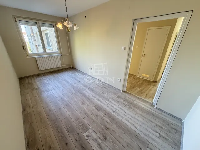 Kiadó lakás Székesfehérvár, Palotaváros 49 nm