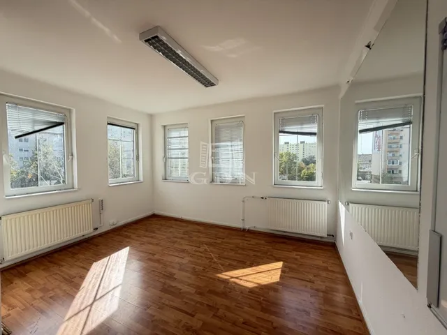 Kiadó lakás Székesfehérvár, Belváros 120 nm