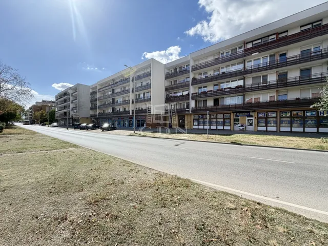 Kiadó lakás Székesfehérvár, Belváros 57 nm