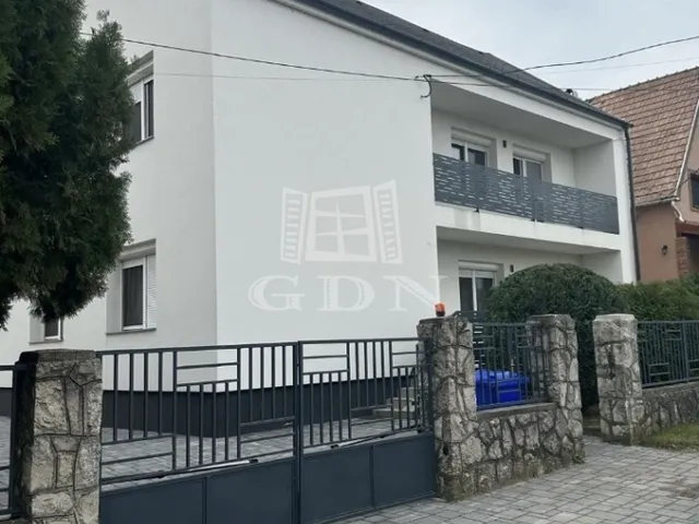 Kiadó ház Komárom, Koppánymonostor 140 nm