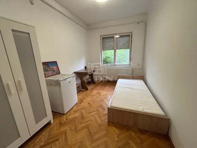 Kiadó ház Komárom, Szőny 160 nm
