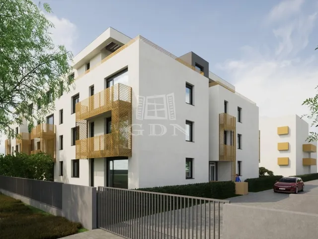 Eladó lakás Komárom 71 nm