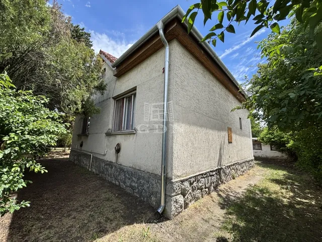 Eladó ház Komárom 60 nm
