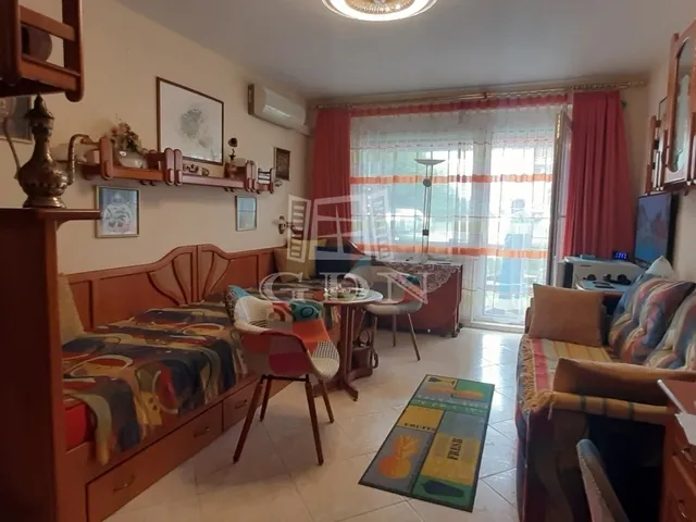 Eladó lakás Siófok, Aranypart 27 nm
