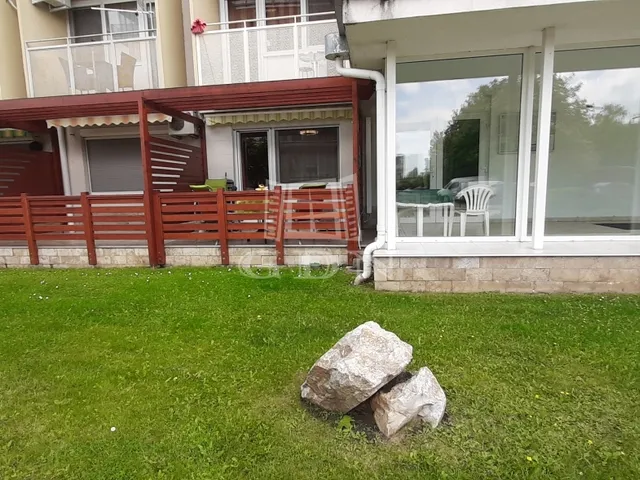 Eladó lakás Siófok, Aranypart 27 nm
