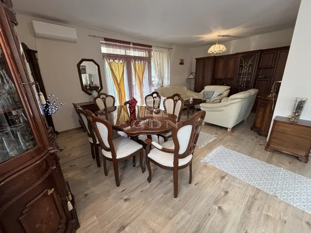 Eladó lakás Siófok, Fokihegy 80 nm