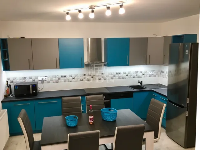 Eladó lakás Siófok, Ezüstpart 72 nm