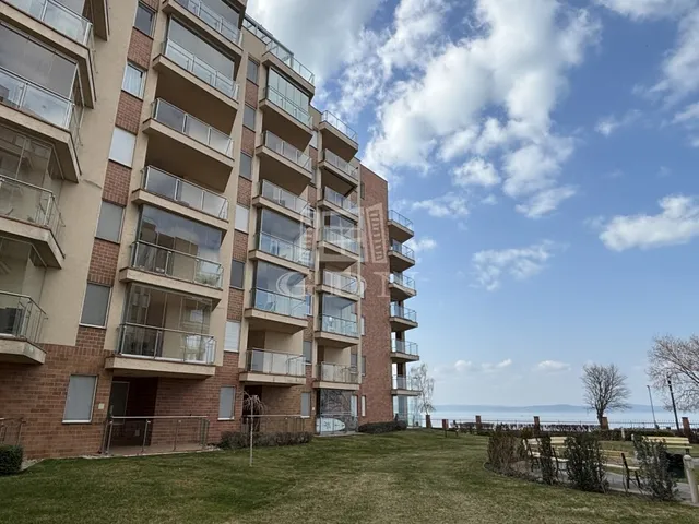 Eladó lakás Siófok, Aranypart 34 nm