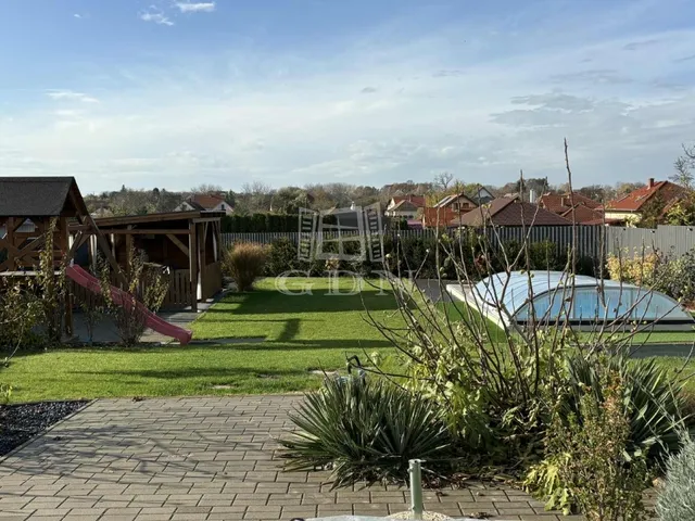 Eladó ház Siófok, Balatonkiliti 144 nm