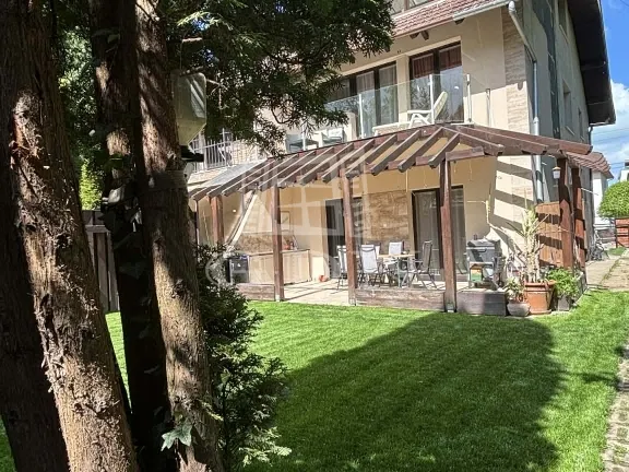 Eladó ház Siófok, Aranypart 200 nm