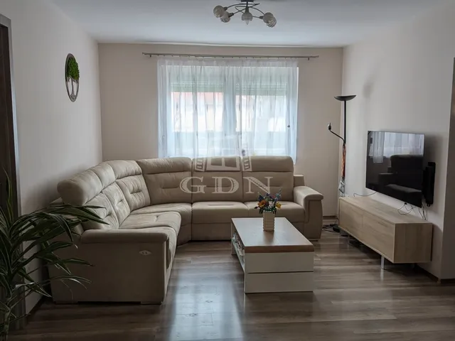 Eladó ház Siófok, Belváros 120 nm