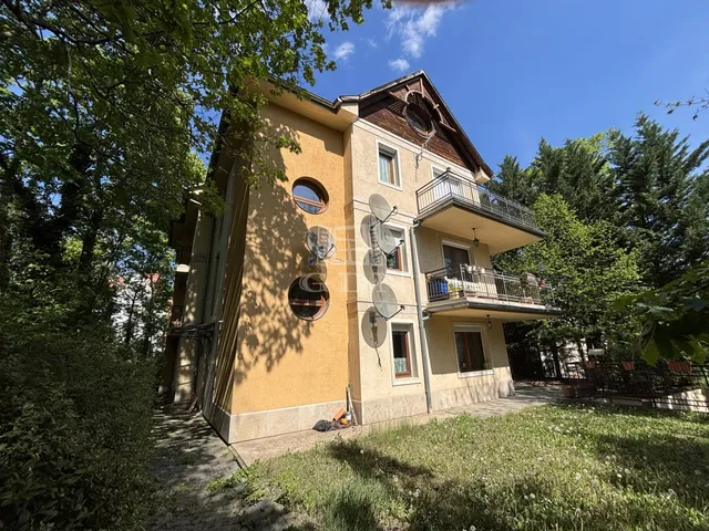Eladó lakás Budapest II. kerület, Szemlőhegy 146 nm