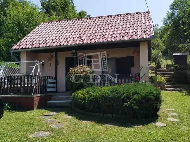 Eladó ház Tamási 60 nm