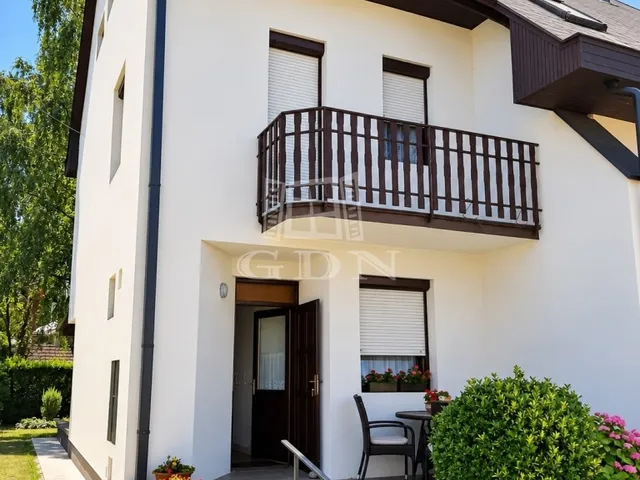 Eladó ház Siófok, Aranypart 180 nm