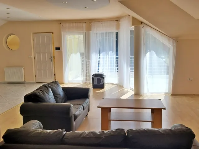 Kiadó lakás Dunakeszi 120 nm