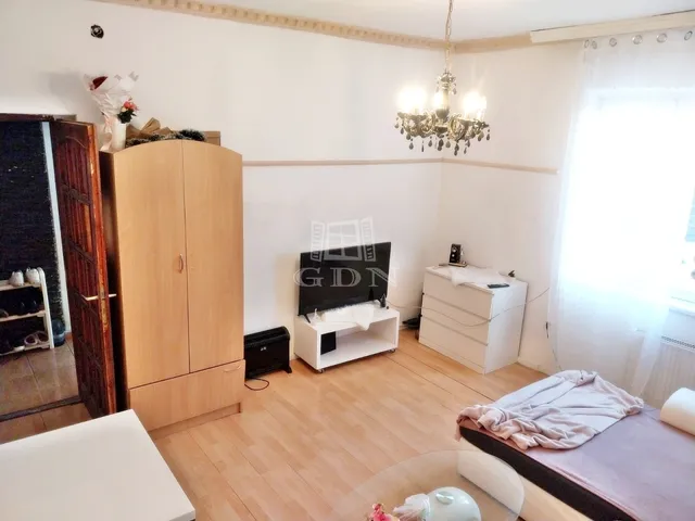 Eladó lakás Budapest XV. kerület, Rákospalota 28 nm