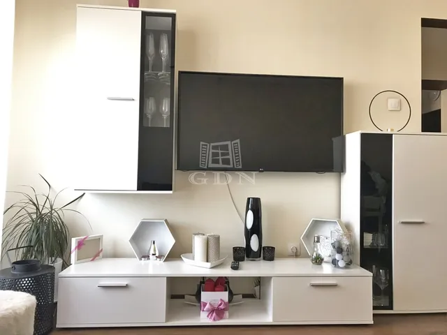 Eladó lakás Budapest III. kerület 51 nm
