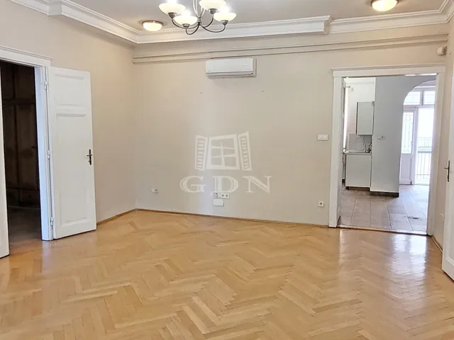 Kiadó lakás Budapest XIV. kerület, Herminamező 120 nm