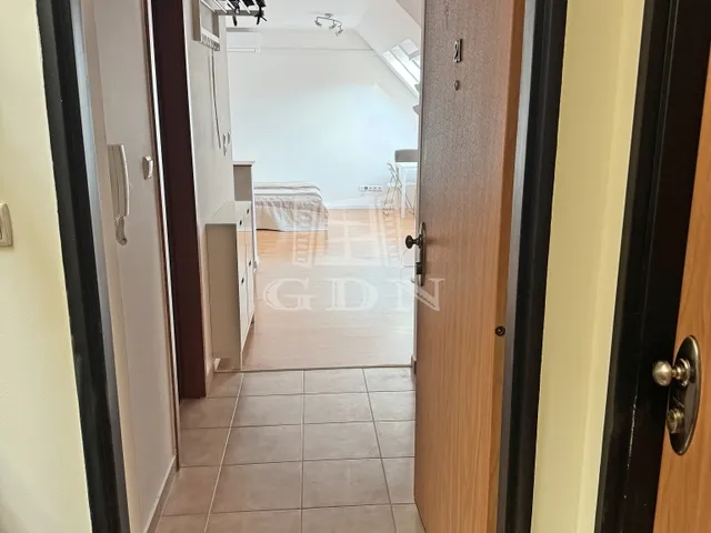 Eladó lakás Budapest XVI. kerület, Árpádföld 32 nm