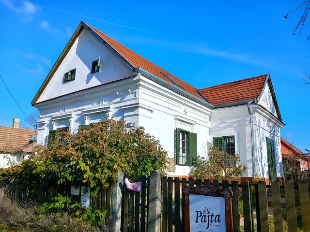 Eladó ház Kisbajom 100 nm