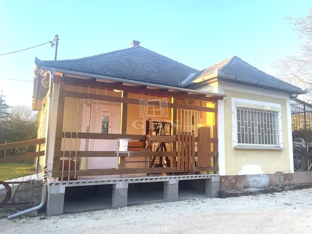 Eladó ház Telki 105 nm