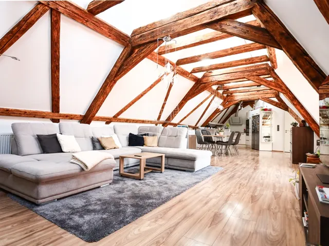 Eladó lakás Győr, Belváros 125 nm