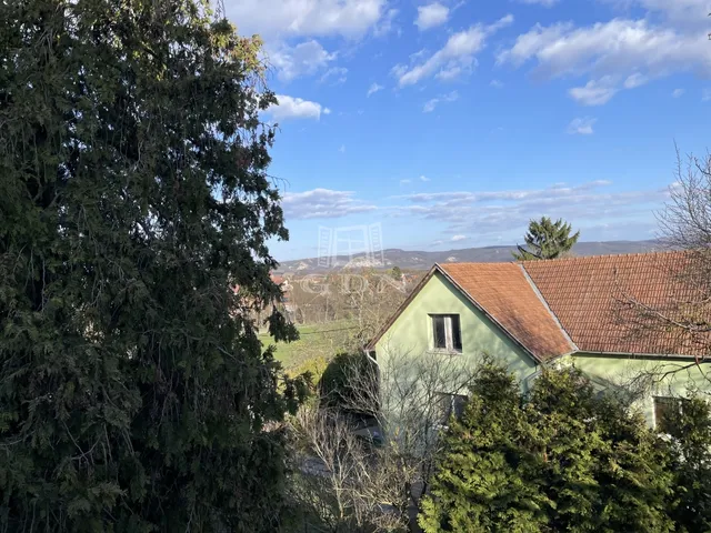 Eladó ház Perbál 190 nm