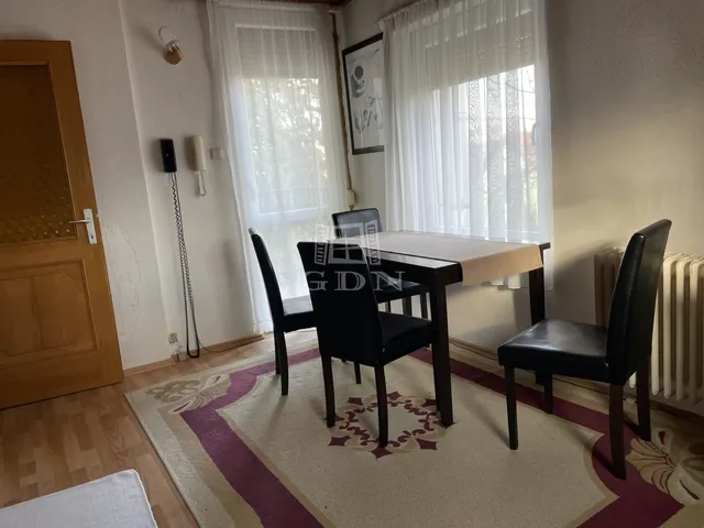 Eladó ház Perbál 190 nm