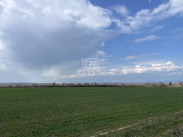 Eladó telek Siófok, Töreki 1124 nm