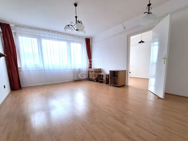 Eladó lakás Budapest X. kerület 68 nm