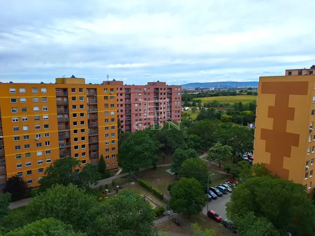Eladó lakás Budapest X. kerület 68 nm