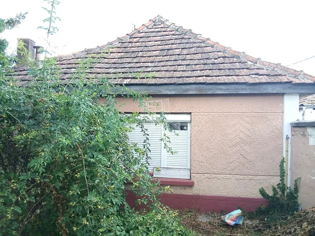 Eladó ház Uszód 70 nm