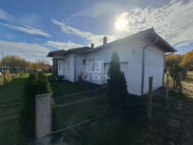 Eladó ház Kecskemét 125 nm