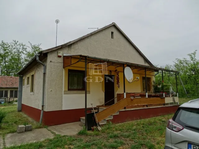 Eladó mezőgazdasági ingatlan Lajosmizse 62 nm